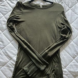 Lululemon Compression Shirt